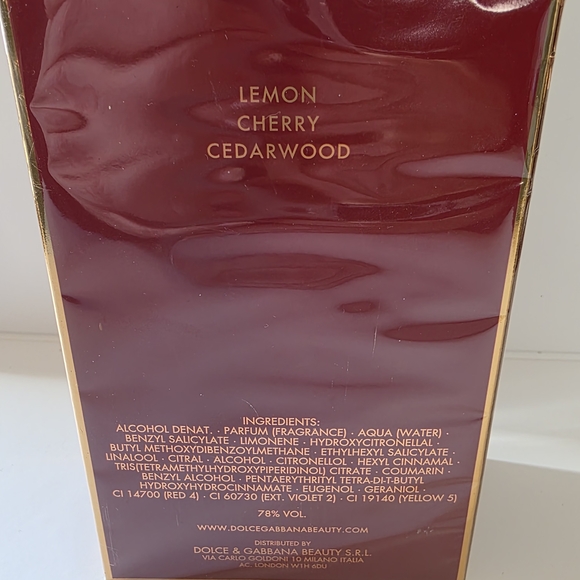 Dolce & Gabbana Burgundy and Gold Packaging - Picture 3 of 3